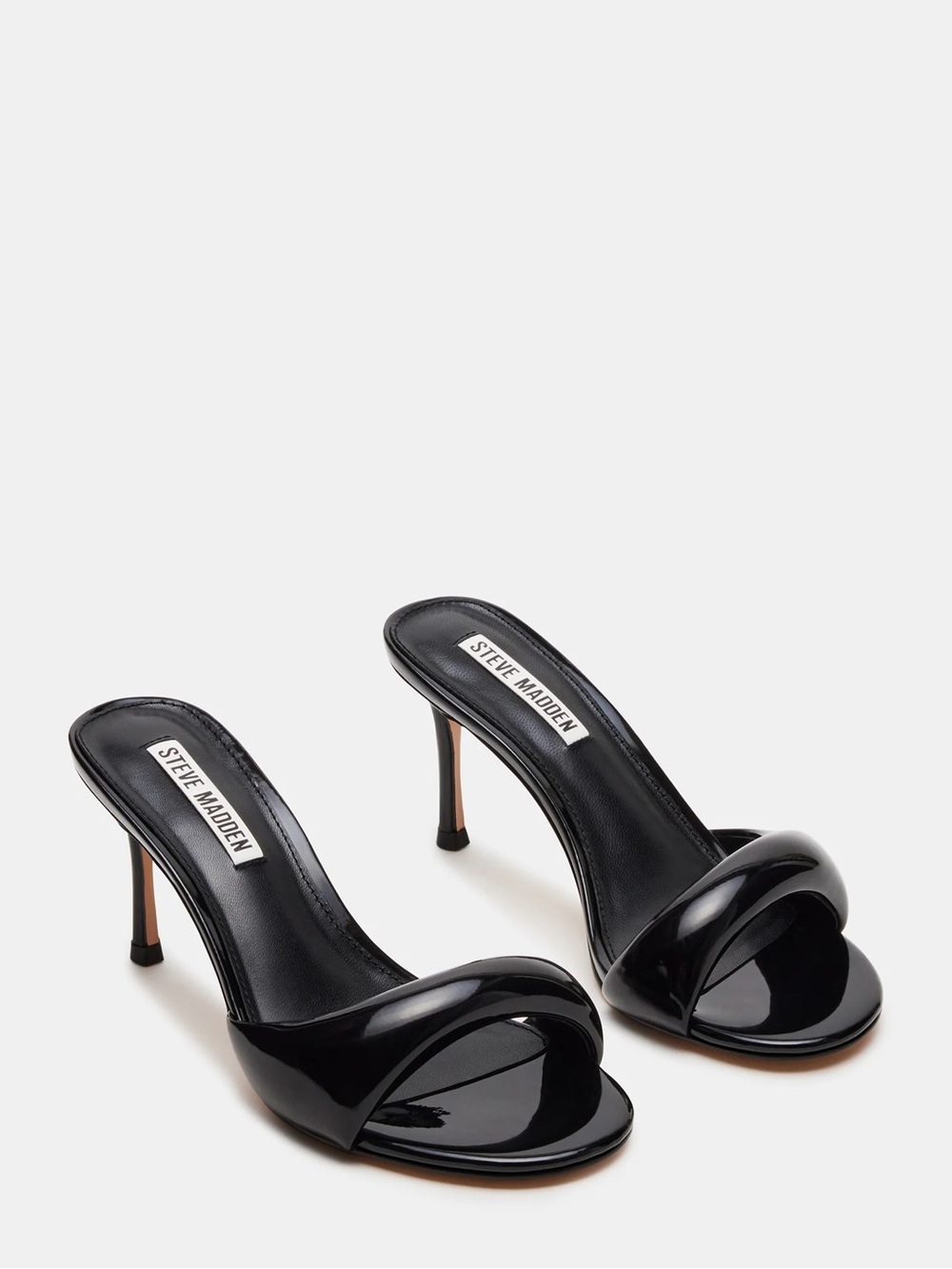 New KIERAN BLACK PATENT size 5